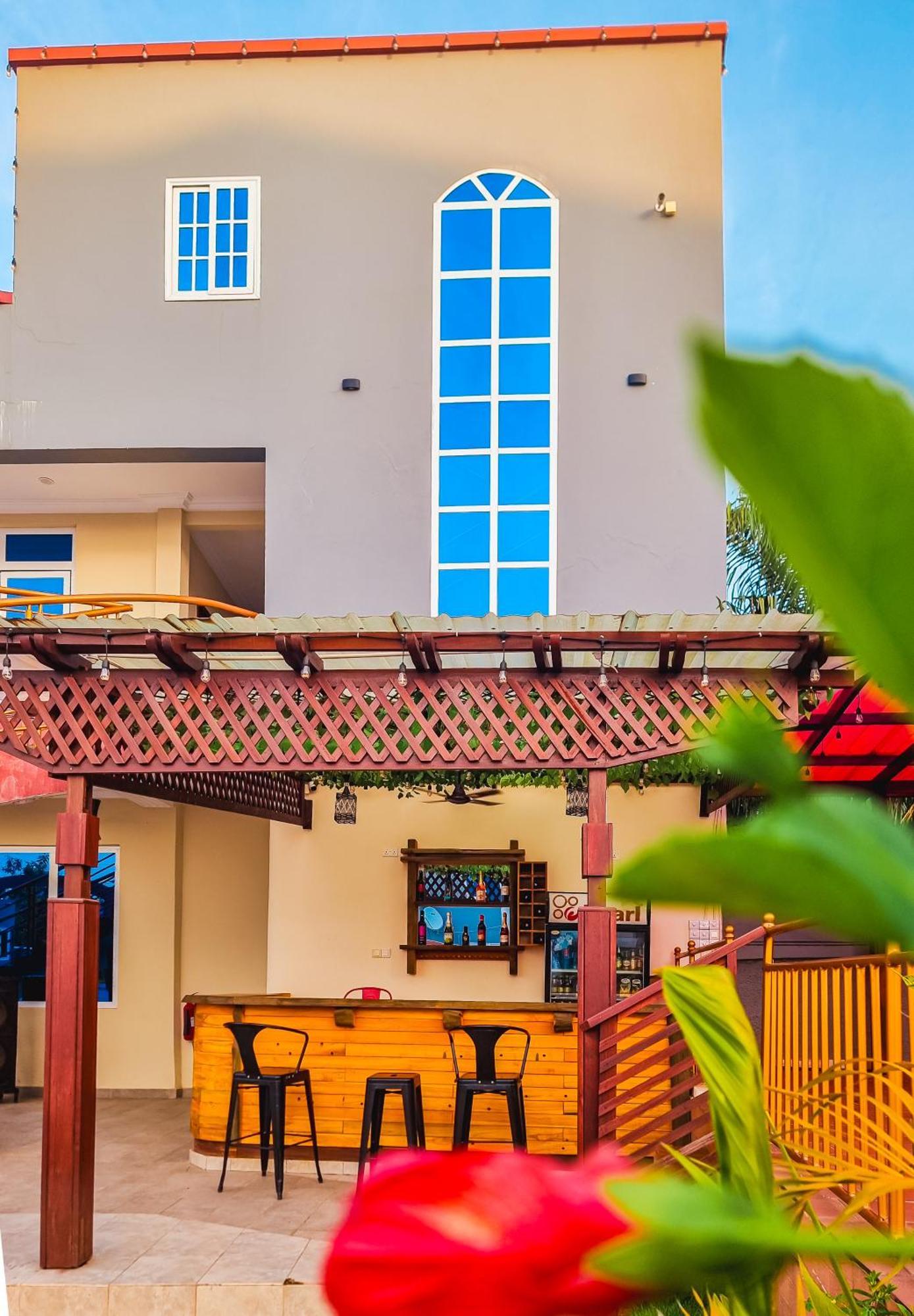 Rhogem Hotel Sekondi-Takoradi ภายนอก รูปภาพ