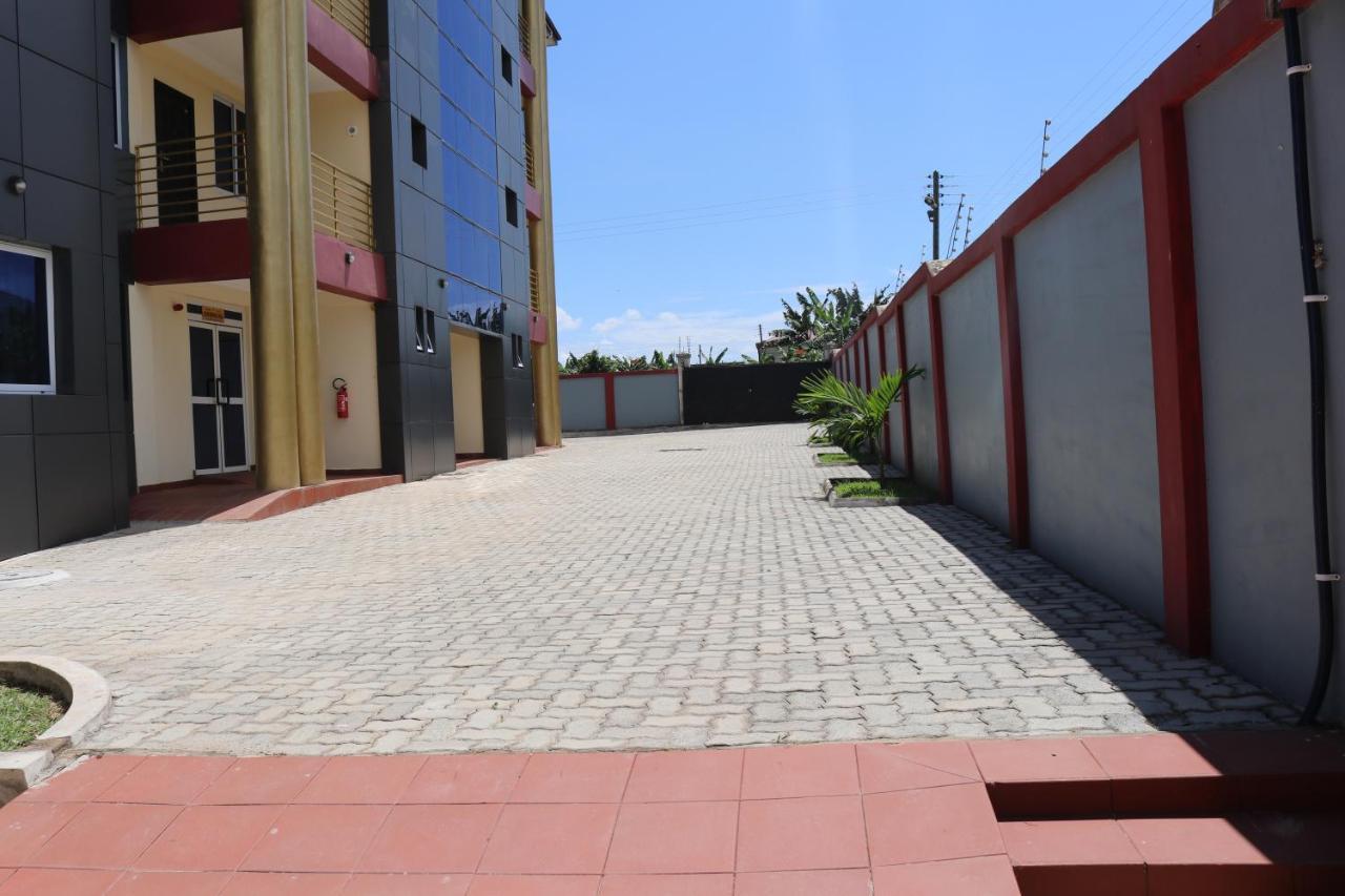 Rhogem Hotel Sekondi-Takoradi ภายนอก รูปภาพ